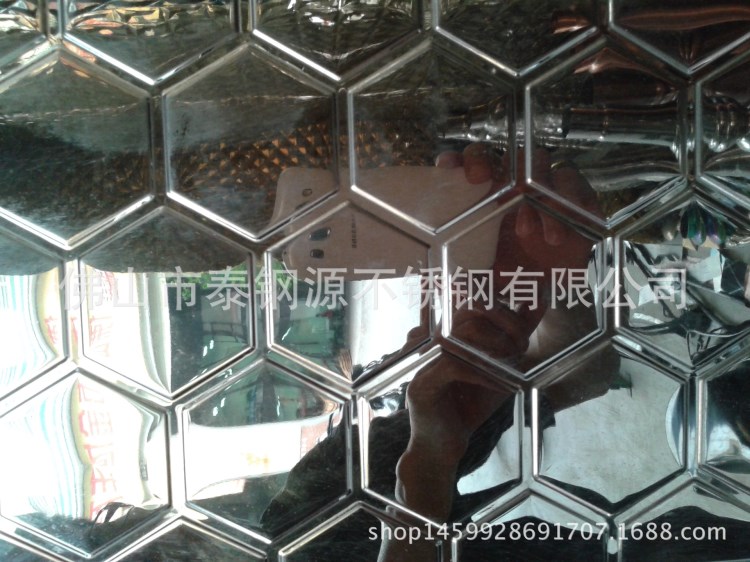 酒吧背景墻不銹鋼板彩色不銹鋼裝飾板鏡面玫瑰金立體沖壓花板33