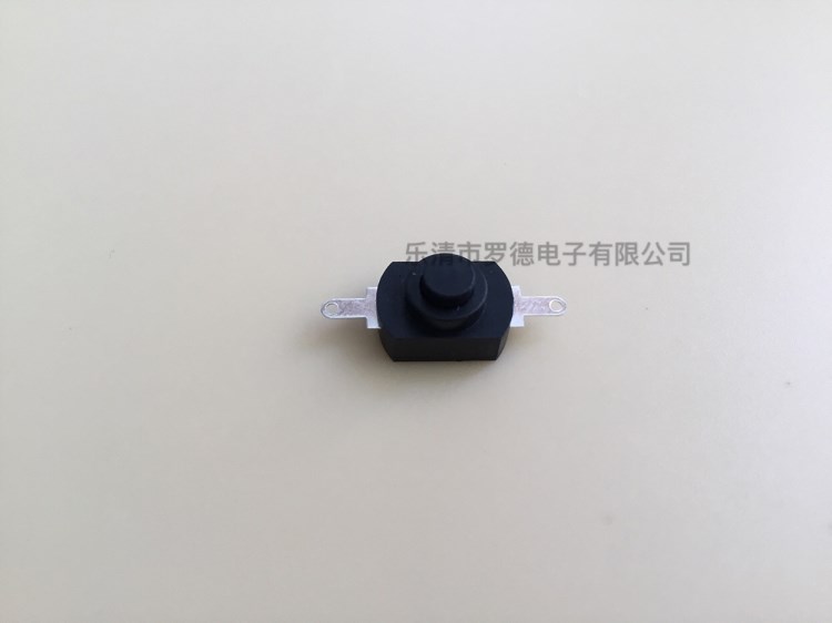 廠家直銷 按鈕開關(guān) 12*8.1 LD-15E 黑色 一開一關(guān)