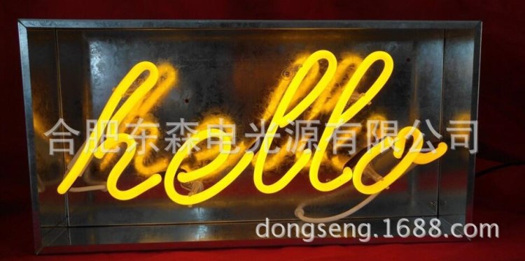 霓虹Hello，（草寫） Neon sign Hello script  鐵盒霓虹燈，復古