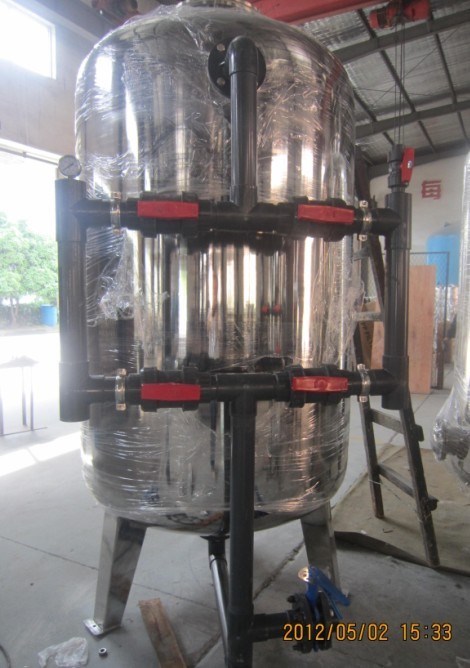 20T/H 降低濁度 去除懸浮物、顆粒物 反滲透前置石英砂過濾器