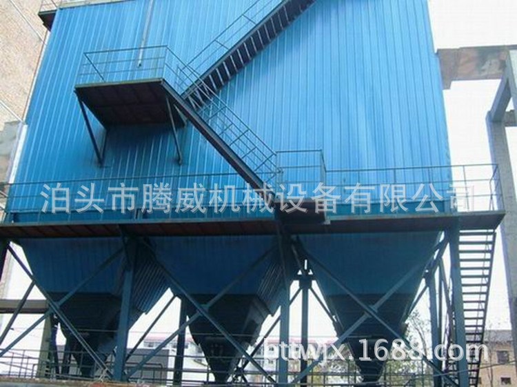 回轉(zhuǎn)反吹扁袋式除塵器-扁布袋收塵器-化工行業(yè)除塵設(shè)備