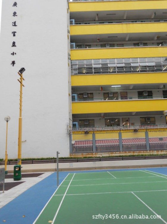 廠家直銷水磨石，水泥自流平深圳球場，網球場，羽毛球場施工