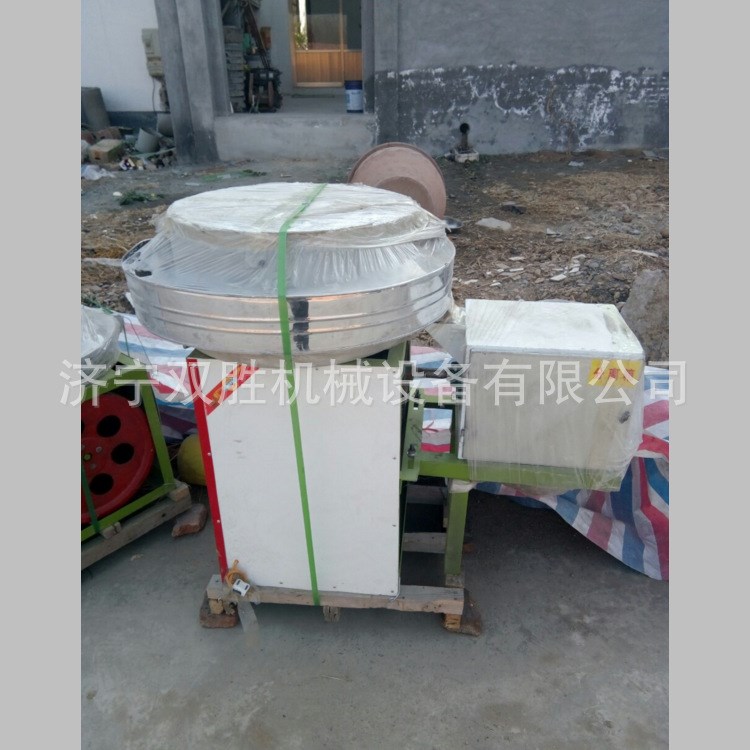 加厚耐磨面粉石磨  全自動(dòng) 面粉石磨機(jī)  單機(jī)雜糧石磨*
