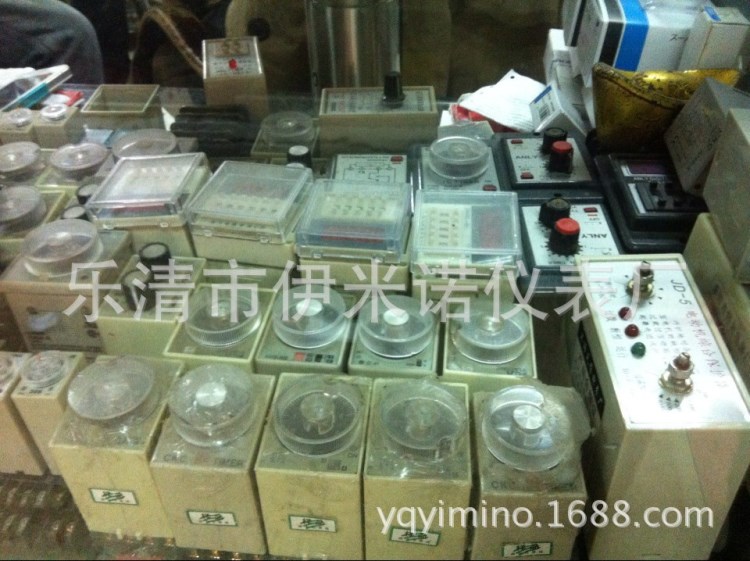 批發(fā)各種時間繼電器 HH52P 廠家直銷