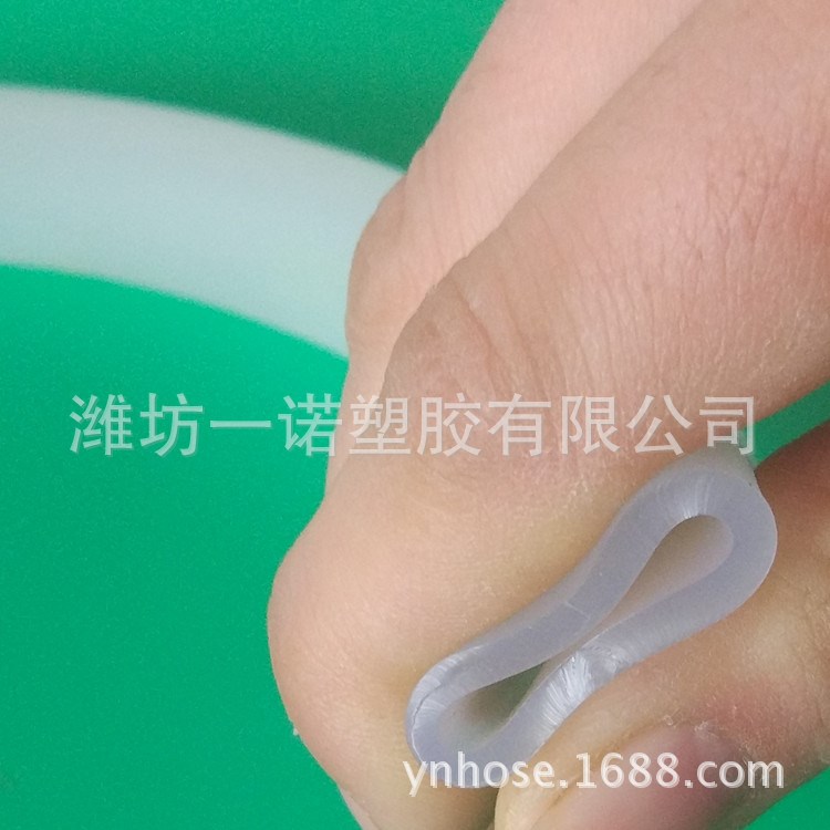 廠家直銷定做PVC牛筋軟管 乳白色  耐零下30度低溫無味環(huán)保彈性好