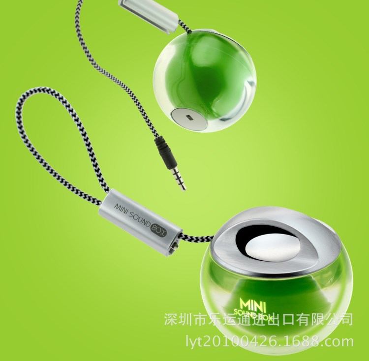 七彩燈新款水晶迷你蘋果小音響 生產(chǎn)水晶球迷你音箱 廠家批發(fā)