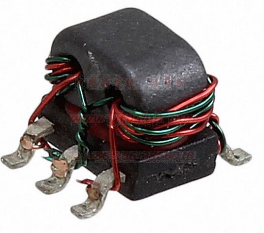 1:4通量耦合變壓器75歐姆轉300歐姆5-1200MHz 損入損耗2dB MAX