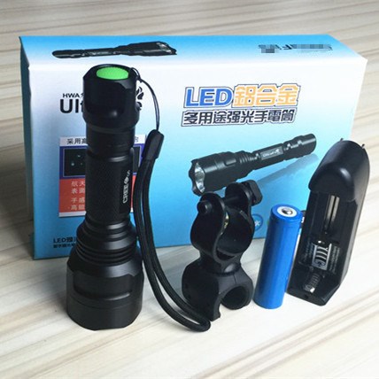 自行車手電筒CREE LED五檔遠(yuǎn)射強(qiáng)光鋁合金充電前燈裝備配件