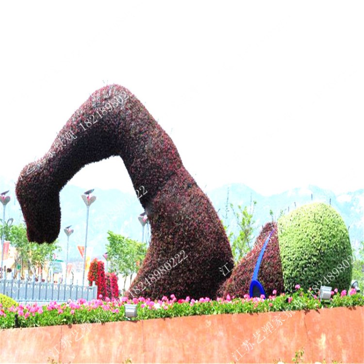 仿真植物綠雕游泳運(yùn)動(dòng)員仿真草皮雕擺件園林廣場(chǎng)塑運(yùn)動(dòng)會(huì)裝飾品