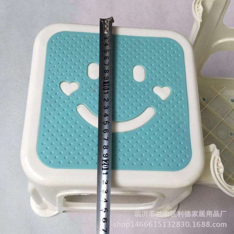 批發供應時尚塑料方凳 家用防滑簡約家居兒童笑臉凳子地攤新品