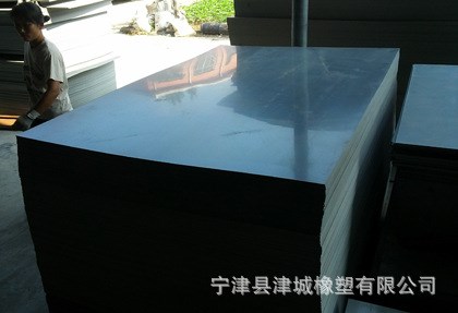津城江西車廂滑板,工廠直銷車廂滑板,不粘土車廂底板,PE車廂滑板