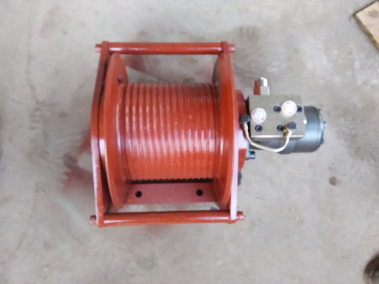 山西陜西內(nèi)蒙古ST-1.0-A型內(nèi)鑲式2噸擺線液壓絞車卷揚機廠家