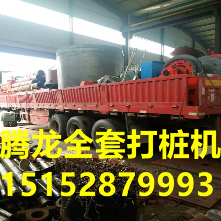 湖南沖錘打樁機(jī)沖擊鉆打樁機(jī)圖片