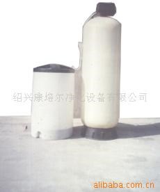 供應(yīng)各種規(guī)格型號(hào)鍋爐用軟化器/軟水器