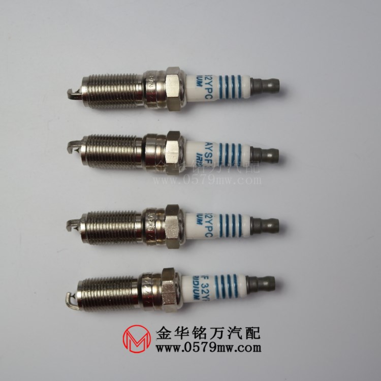 福特福克斯蒙迪歐致勝新嘉年華翼虎AGSF32FM 鉑金火花塞廠家直銷