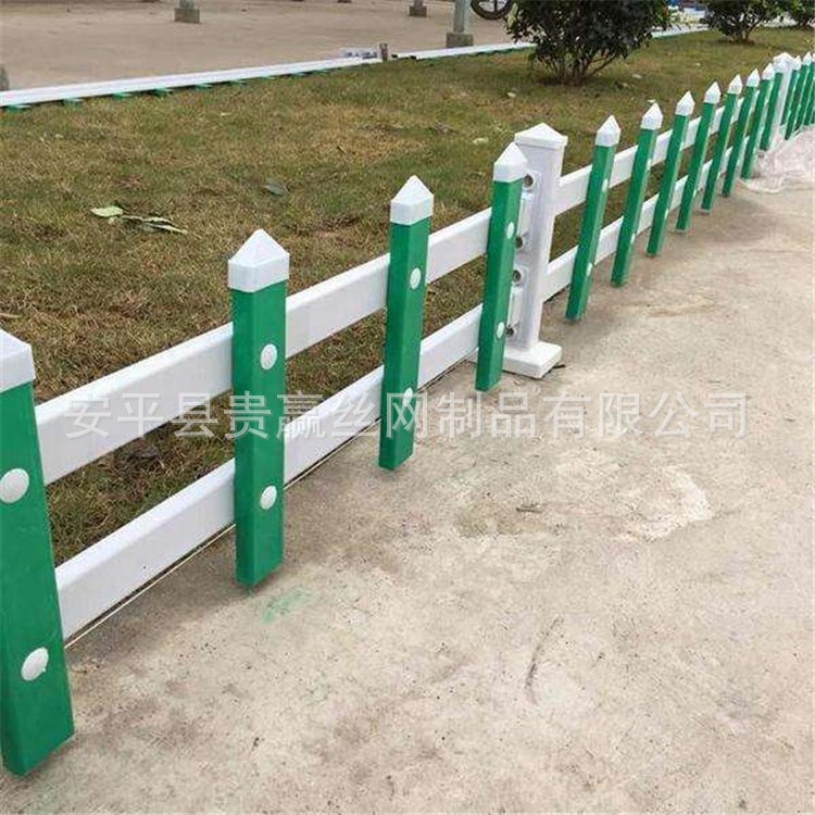 PVC塑鋼草坪護(hù)欄 公園綠化隔離柵欄 庭院花壇景觀圍欄送貨上門(mén)