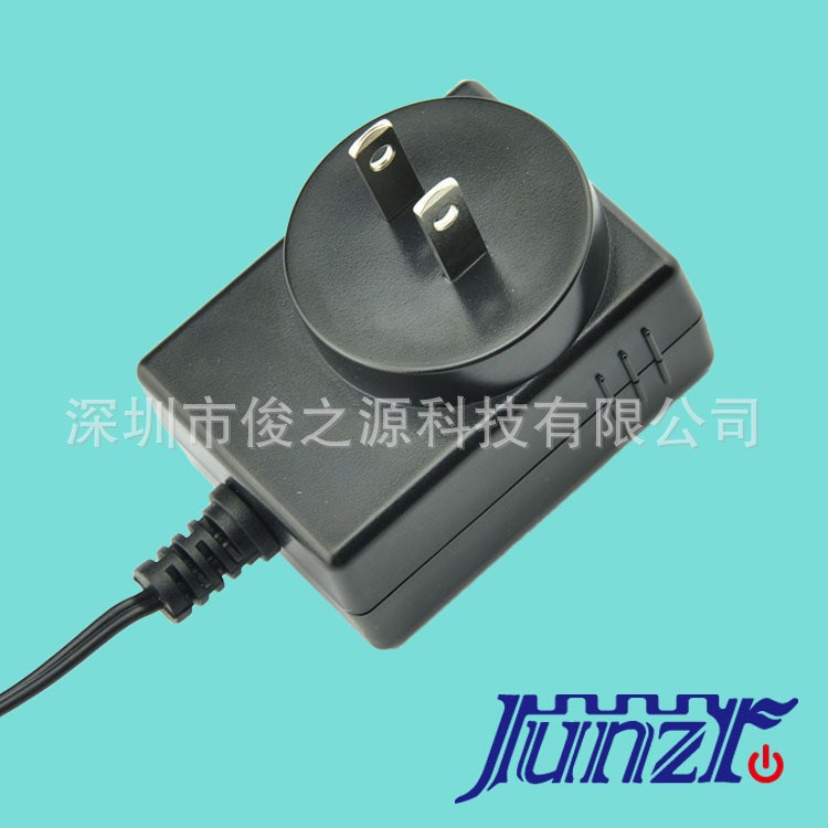 供應高品質UL60950標準 15V 1.2A 18W美規底插式電源適配器
