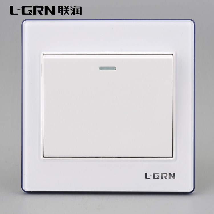 聯(lián)潤一位雙開86型開關(guān)專利產(chǎn)品亞克力面板鋼塑一體中板