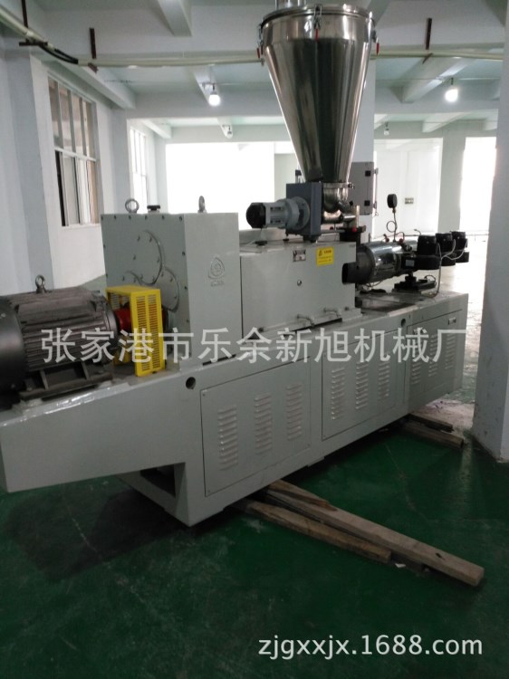 65擠出機 pvc片材 異型材擠出機 pc擠出機 錐形雙螺桿擠出機