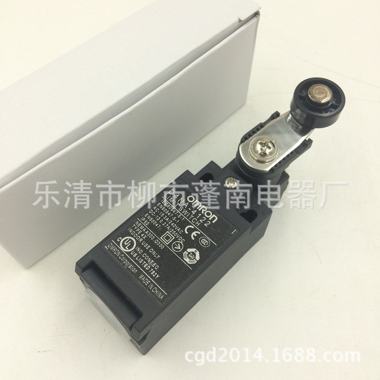 蓬南 廠家直銷 D4NA-4122 限位開關 行程開關 D4NA-4131 小型