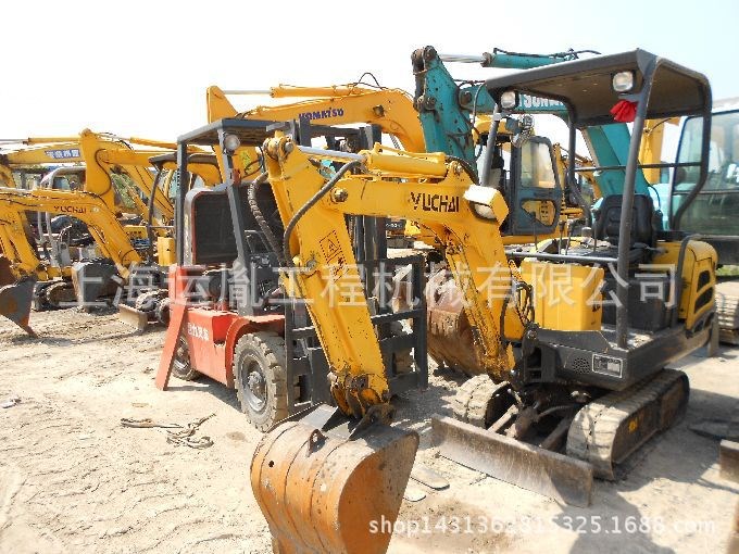 低價(jià)出售8成新玉柴YC20-8挖掘機(jī) ,二手柳工50鏟車，二手微型挖機(jī)