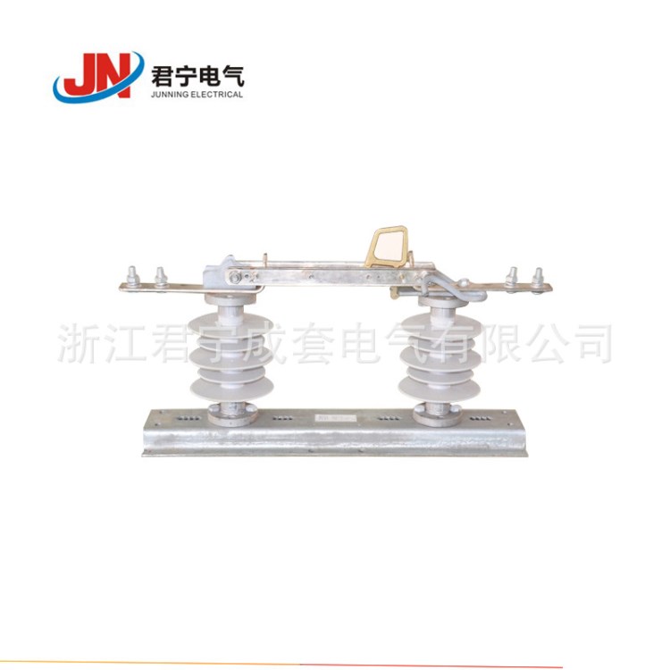 廠家供應(yīng)戶外低壓隔離開關(guān)JDW2-0.5/630 戶外低壓刀熔開關(guān)