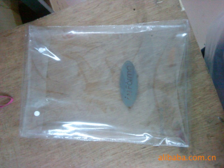 供應PVC服裝包裝袋。pvc掛鉤袋，廠家直銷
