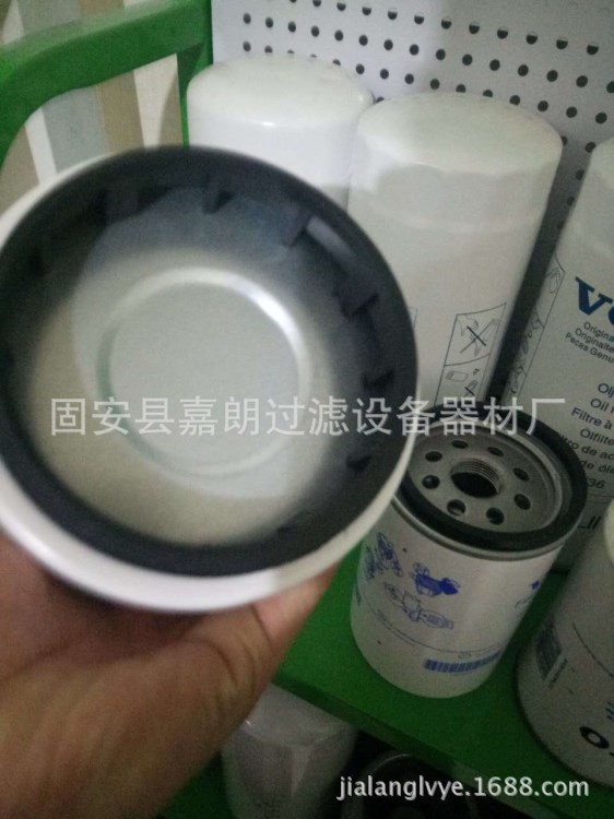 現(xiàn)貨供應(yīng)沃爾沃8159975，R90P 1393640 1296851 油水分離濾芯