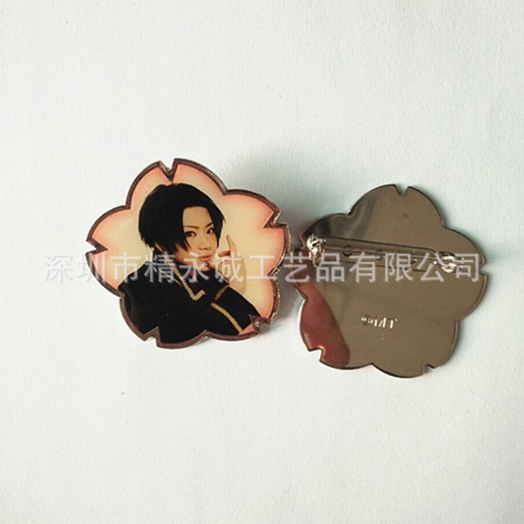 廠家定制黃銅徽章 數(shù)碼印刷滴膠徽章 金屬徽章 胸章