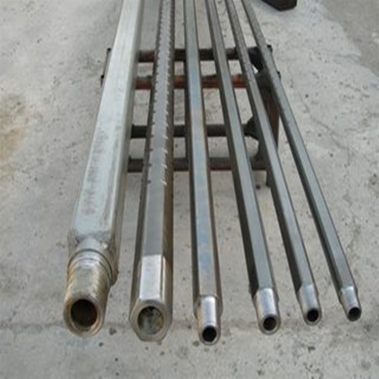 API SPEC 7標準 AISI4142H/4145H鍛造精軋合金結構四方鉆桿