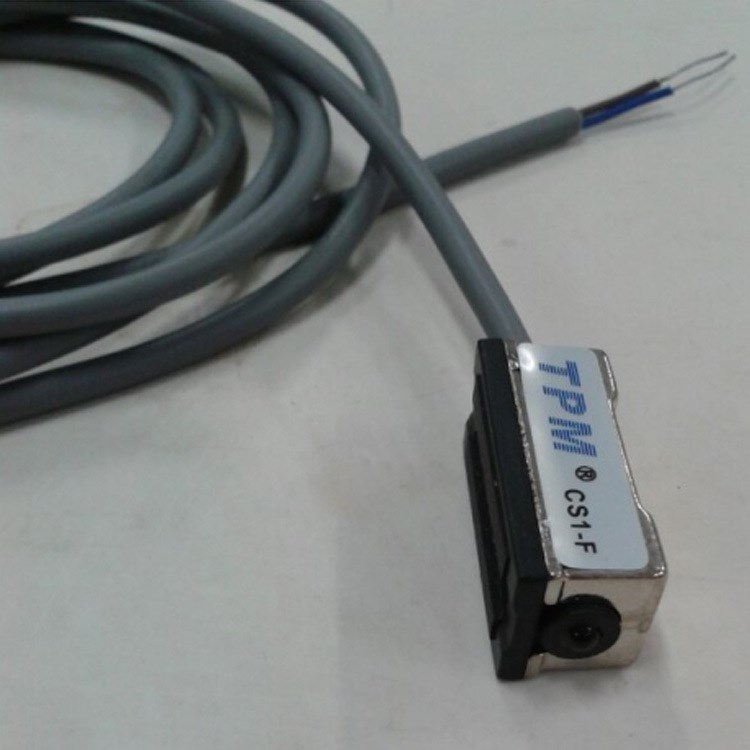 亞德客磁性感應開關型號 氣缸感應開關原理感應器 CS1-F
