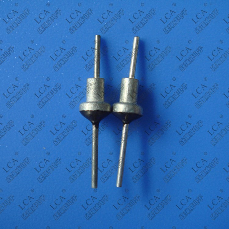 LCA廠家生產(chǎn)焊接式濾波器/穿心電容/H3822-001-102-Z  貫穿電容