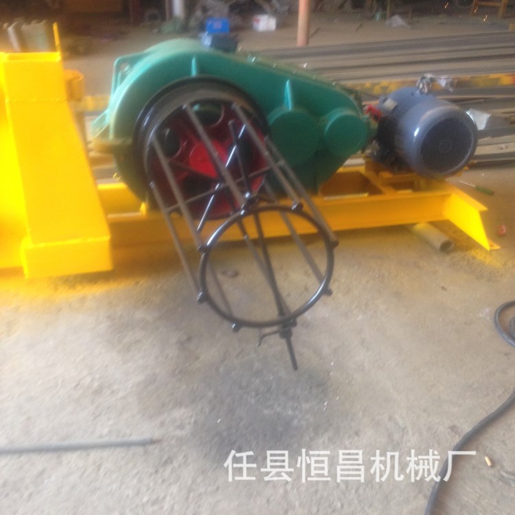 直銷(xiāo)鋼筋延伸機(jī) 質(zhì)量過(guò)關(guān) 干活方便快捷 可配備調(diào)直機(jī)使用 價(jià)格低