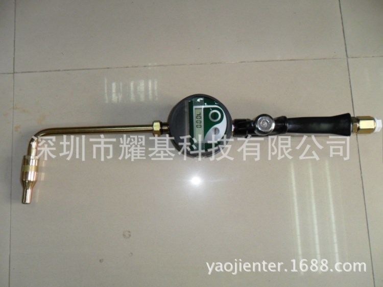 廠家直銷稀油計(jì)量槍   機(jī)油數(shù)顯槍   潤(rùn)滑數(shù)顯計(jì)量加油槍