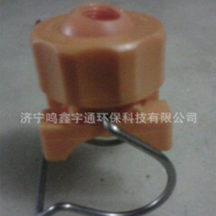 大量批發(fā)夾扣噴嘴 塑料噴嘴 實心錐頭 廠家直銷現(xiàn)貨