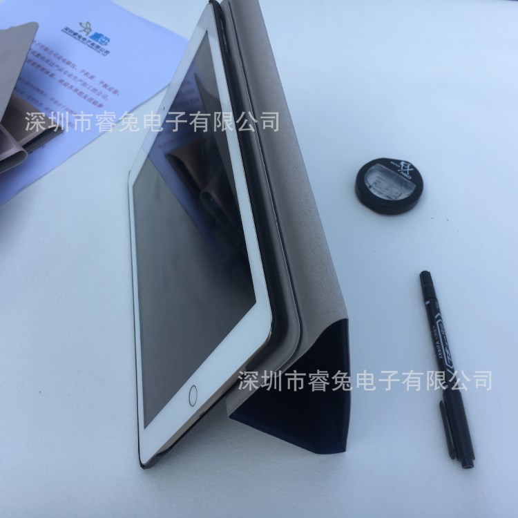 新款I(lǐng)PAD保護殼批發(fā)2018平板電腦IPad5678通用皮套防摔智能休眠殼