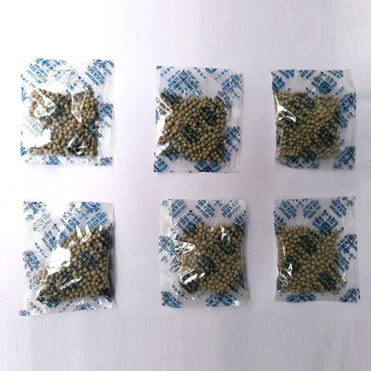 供應灰白色顆粒干燥劑  環保礦物干燥劑 防潮除濕防霉干燥劑批發