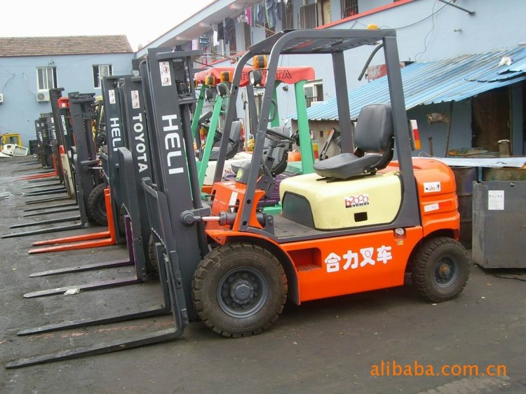 蕭山二手叉車1-15噸 車載式/前移內(nèi)燃機叉車 江西二手叉車銷售點