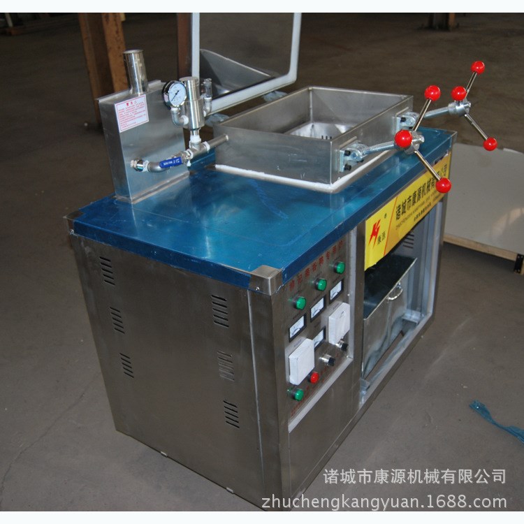 廠家燃?xì)饧訜? 茶油鴨專(zhuān)用炸鴨爐  諸城市康源食品機(jī)械廠家