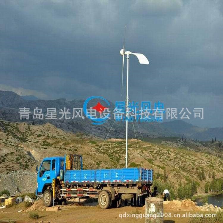 新型轉(zhuǎn)軸式風(fēng)力發(fā)電機(jī)5kw質(zhì)量足功率抗大風(fēng)壽命長(zhǎng)的風(fēng)機(jī)