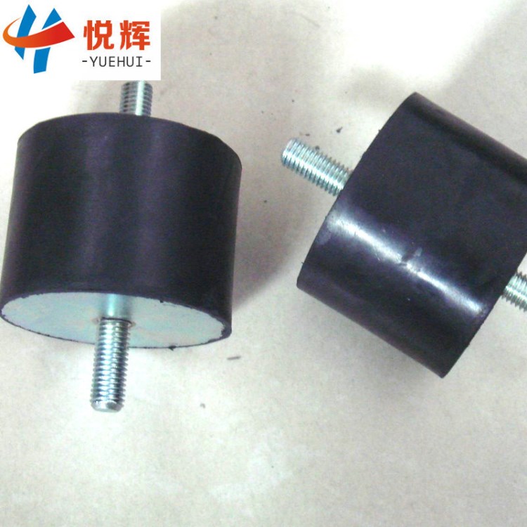 現(xiàn)貨供應(yīng)抗震緩沖橡膠塊 橡膠減震墊 履帶橡膠塊 黑色橡膠減震器