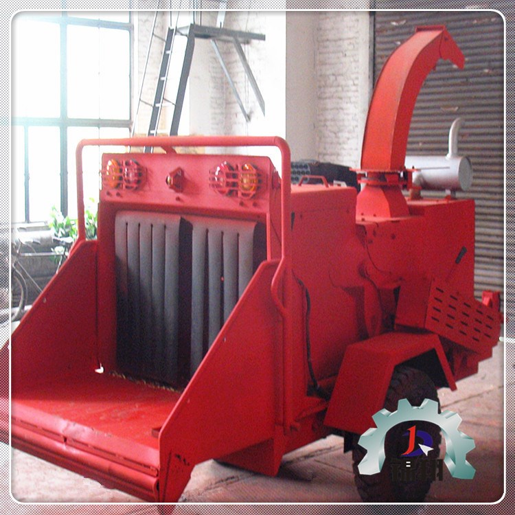 錦翔機械戶外工作 移動樹木切片機 木材粉碎 生產力