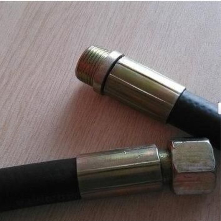 廠家直銷挖機炮機油管，液壓鋼絲纏繞膠管 高壓石油鉆探膠管