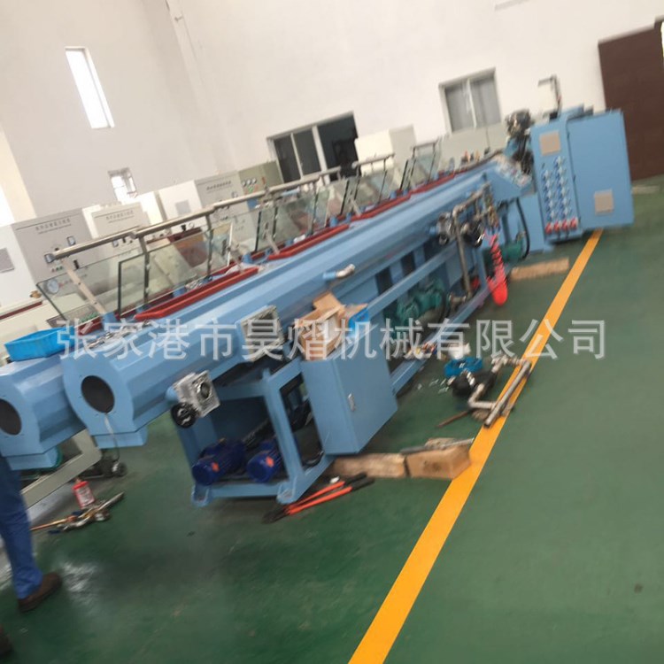 HDPE管材生產(chǎn)線工廠定制PE管材生產(chǎn)線銷售管材生產(chǎn)線批發(fā)生產(chǎn)線