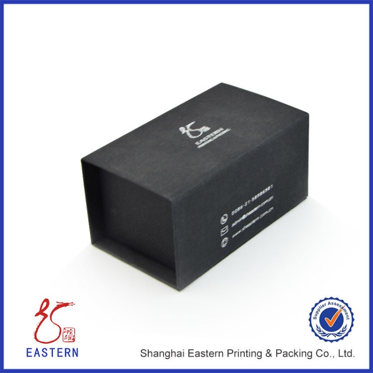 廠家定制 印刷UV 燙印特種紙名片盒 免費(fèi)設(shè)計(jì)個(gè)性包裝盒