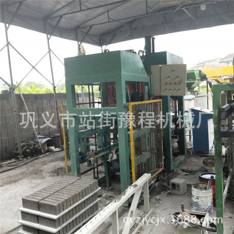 豫程供應全自動液壓馬路磚機免燒粉煤灰面包磚機多功能植草切磚機