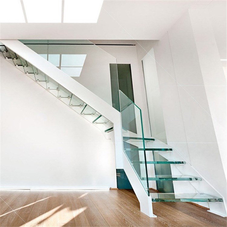 家用裝修的室內(nèi)不銹鋼龍骨鋼化玻璃直梯 佛山工廠直銷的樓梯