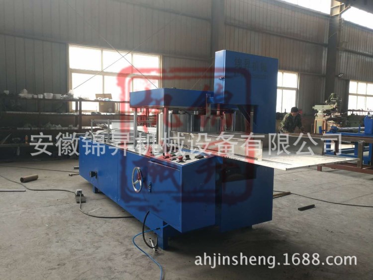 水刺抹布折疊機(jī)印花彩印折疊機(jī)廚房擦拭布無紡布折疊機(jī)錦昇機(jī)械