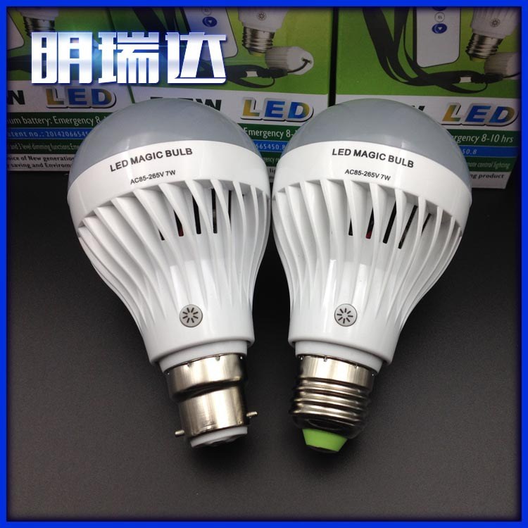 可調(diào)光節(jié)能led充電燈泡 戶外應急led充電燈泡 野營照明燈