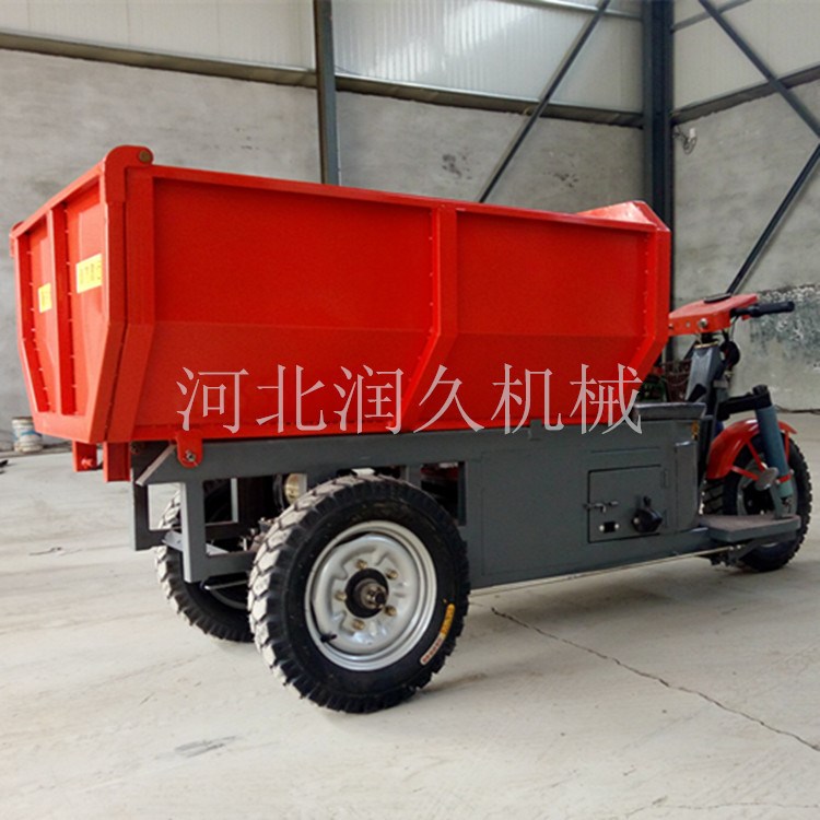 工程電動(dòng)三輪車翻斗自卸礦用運(yùn)輸電瓶車工地小型灰斗車